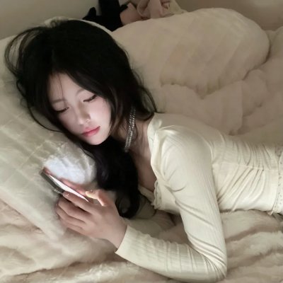 小莫莉大冒险在线观看海报