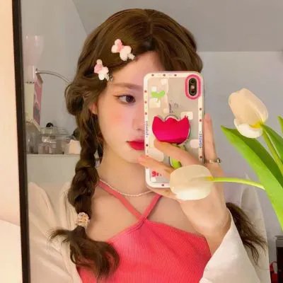 巫师与汉娜·蒙塔娜在船上在线观看海报